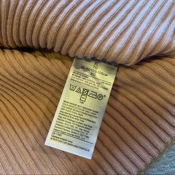 New! UV Sweater cami - Picture 2 of 5